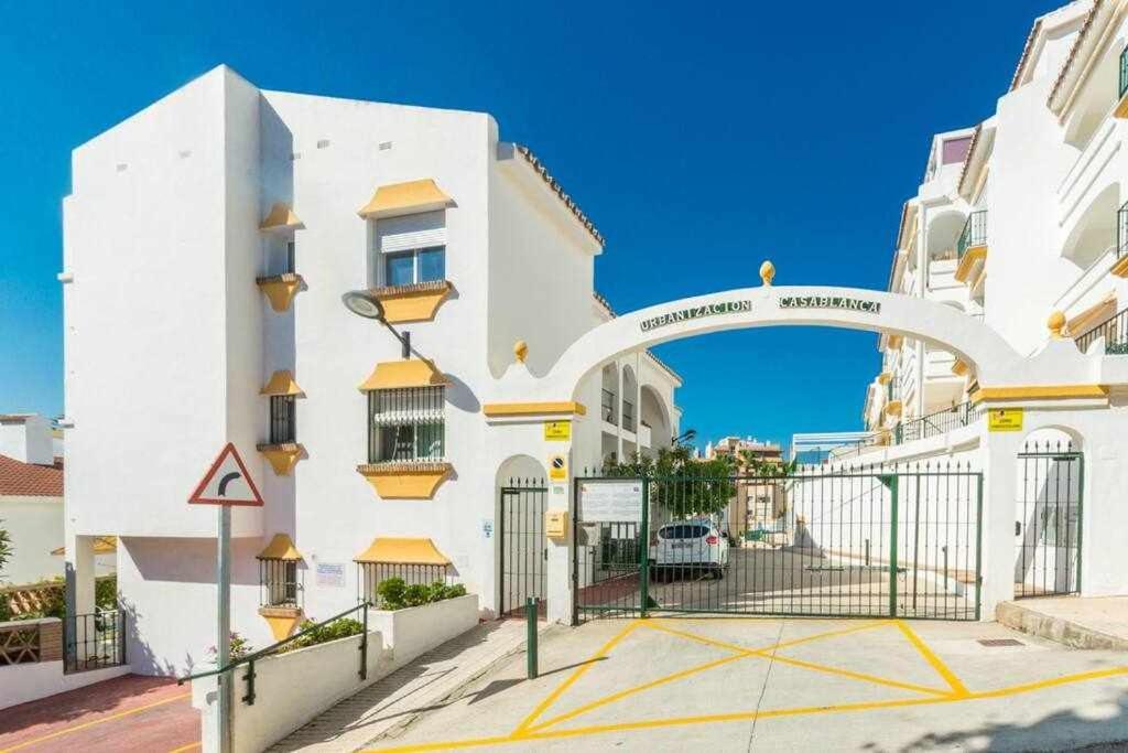 Casablanca 3 Apartamento Con Vistas Al Mar ฟูเอนฮิโรลา ภายนอก รูปภาพ